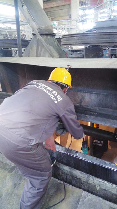 鹽酸池酸霧防治方法演變:塑料球覆蓋液面法 鹽酸池酸霧防治方法演變:塑料球覆蓋液面法